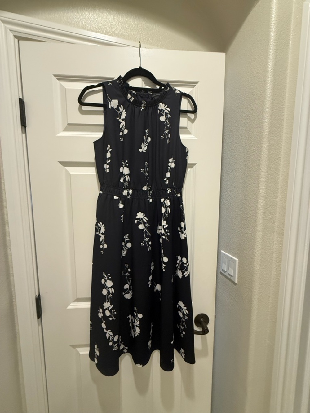 Ann Taylor Navy Blue Floral Midi Dress